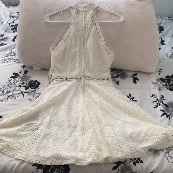 White Crochet Dress - Picture 4 of 7